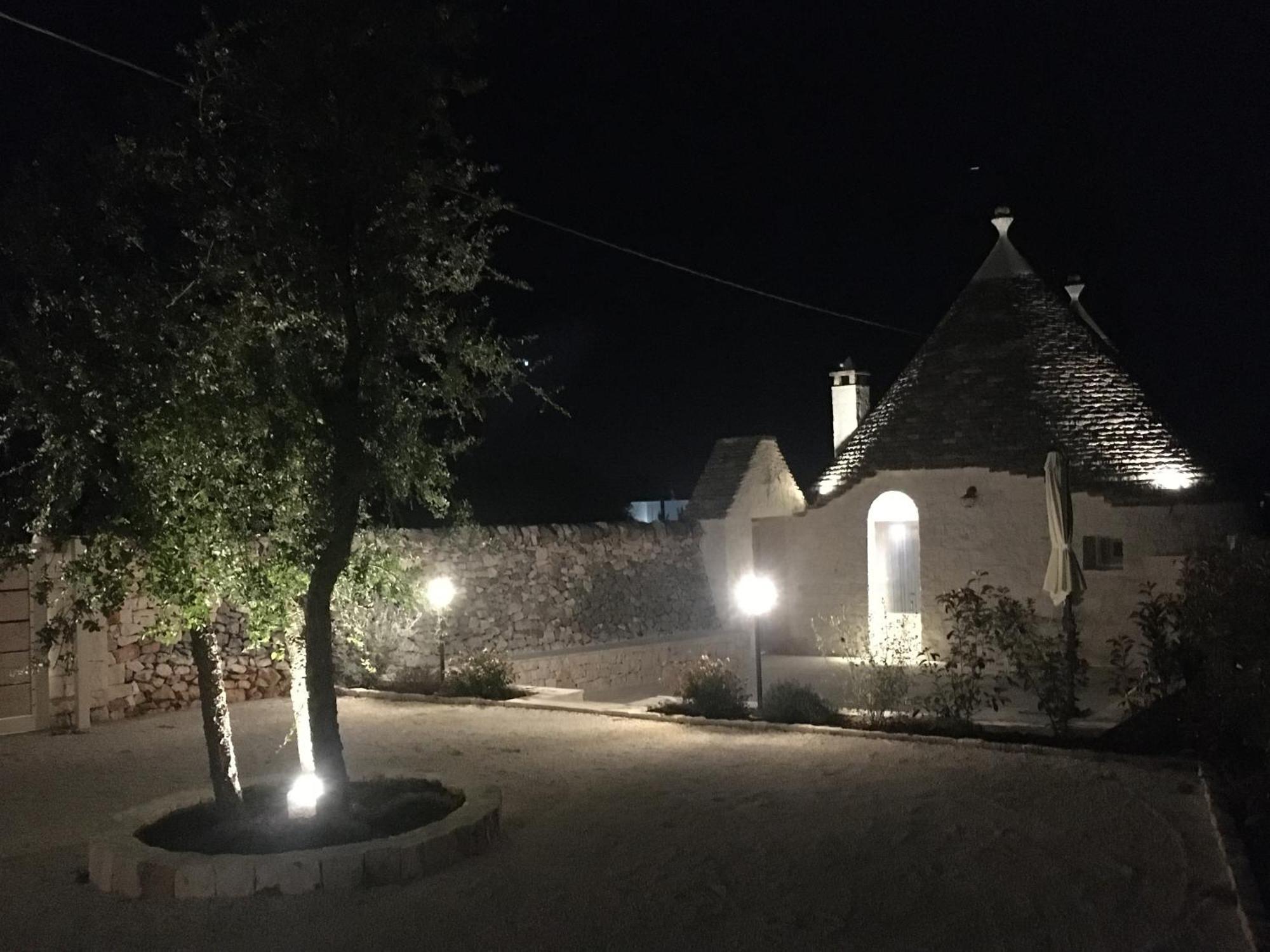 Vila Trulli Le 2 Nicchie Locorotondo Exteriér fotografie